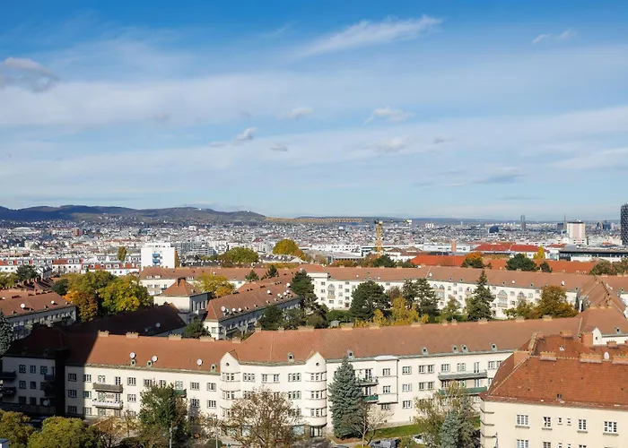 Skyline View - Gym - Parking - Supermarket - Restaurant - Self Ceck In
