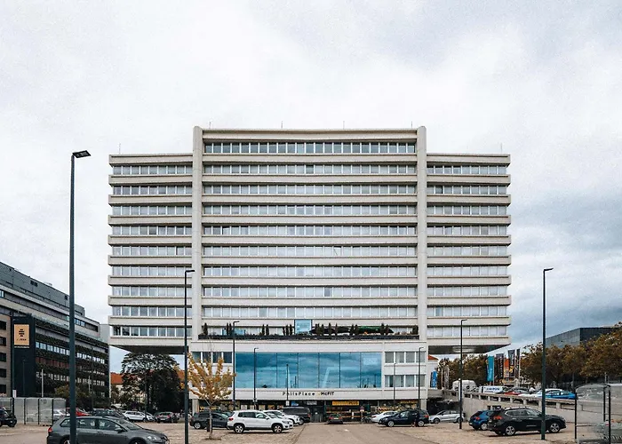 Apartment Skyline View - Gym - Parking - Supermarket - Restaurant - Self Ceck In